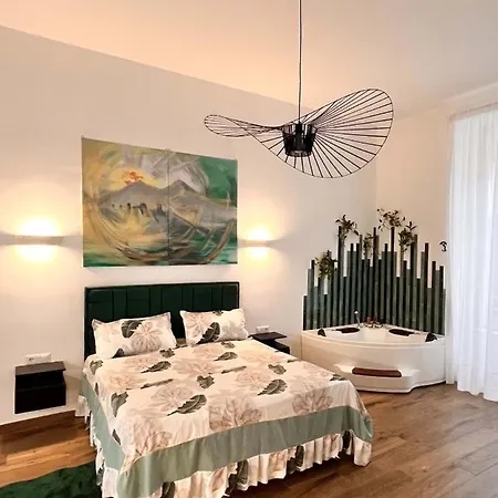 Portico 32 Bed & Breakfast Naples Exterior photo